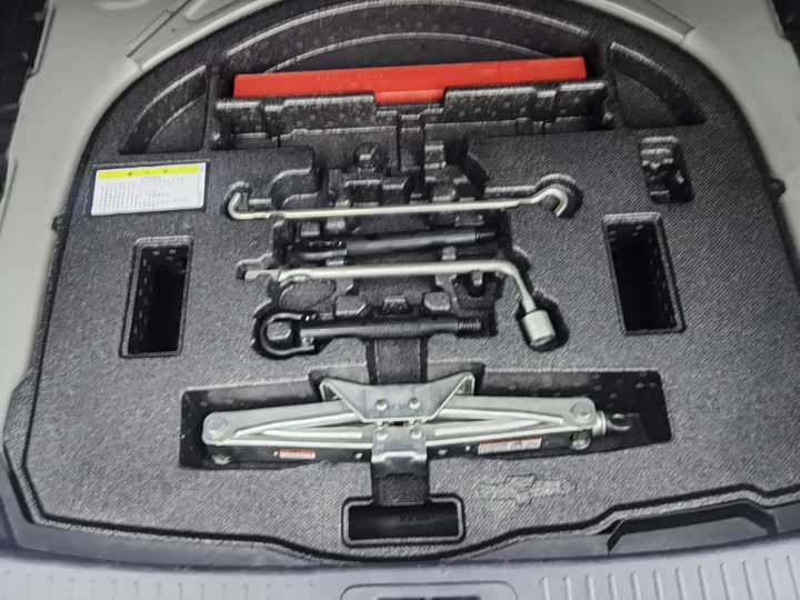 Фото 16 - Toyota Levin