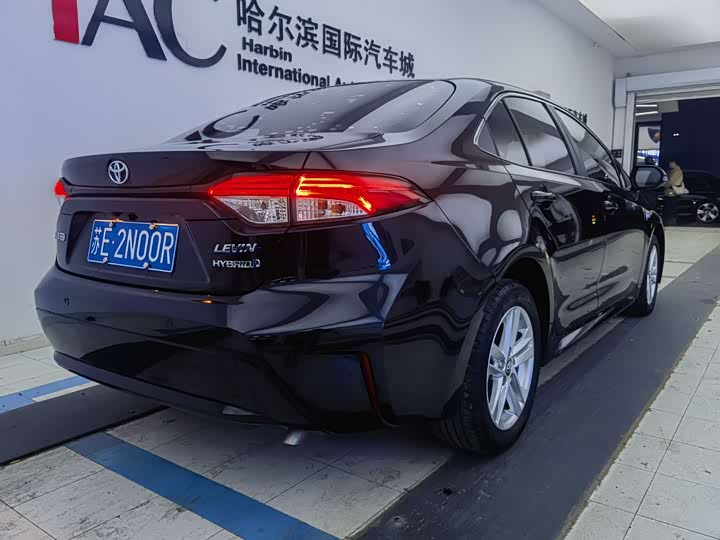 Фото 4 - Toyota Levin