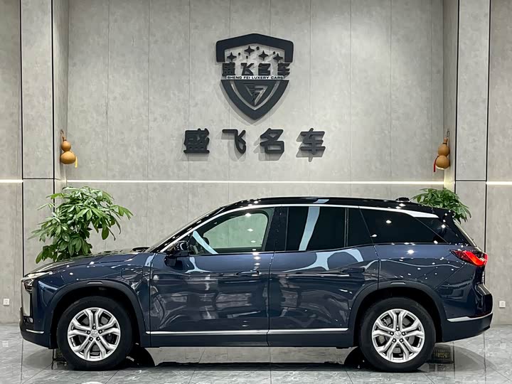 Фото 4 - Nio ES8