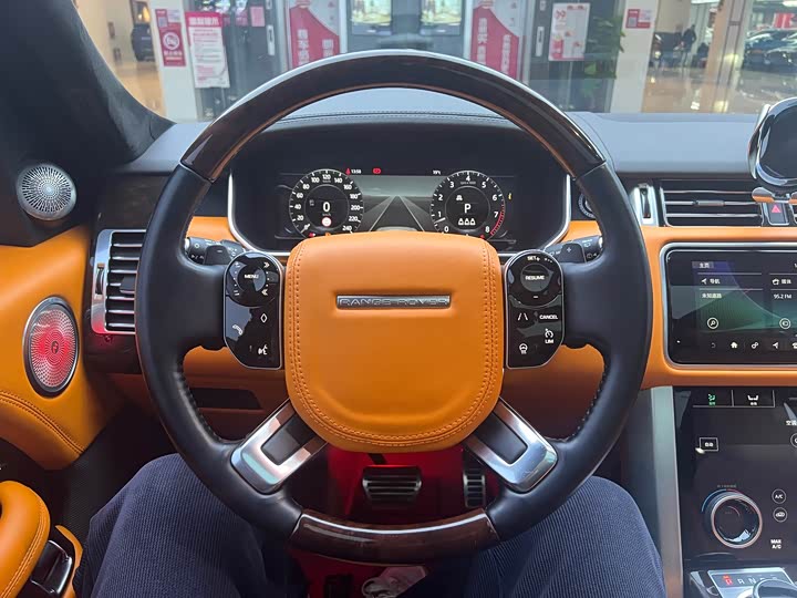 Фото 12 - Land Rover Range Rover