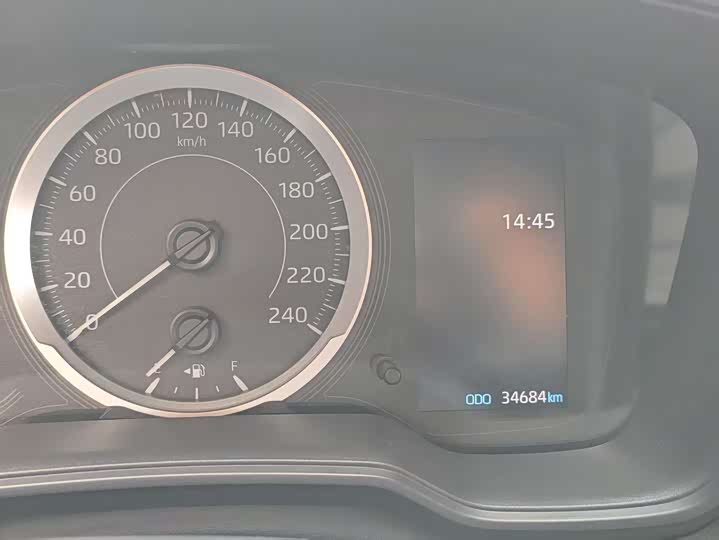 Фото 11 - Toyota Corolla Cross