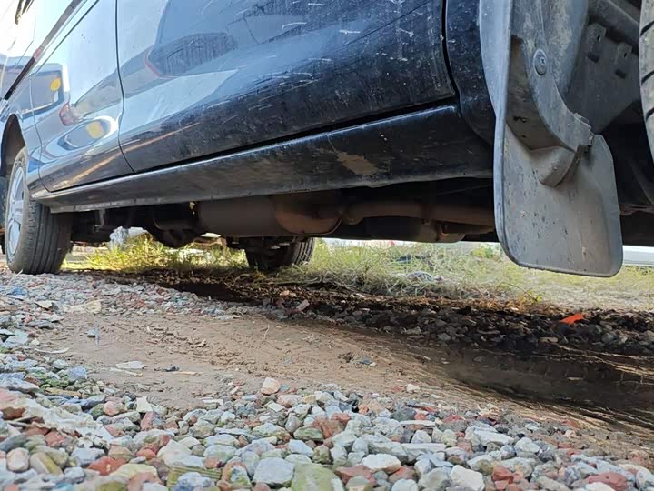 Фото 21 - Dongfeng Forthing Lingzhi M5