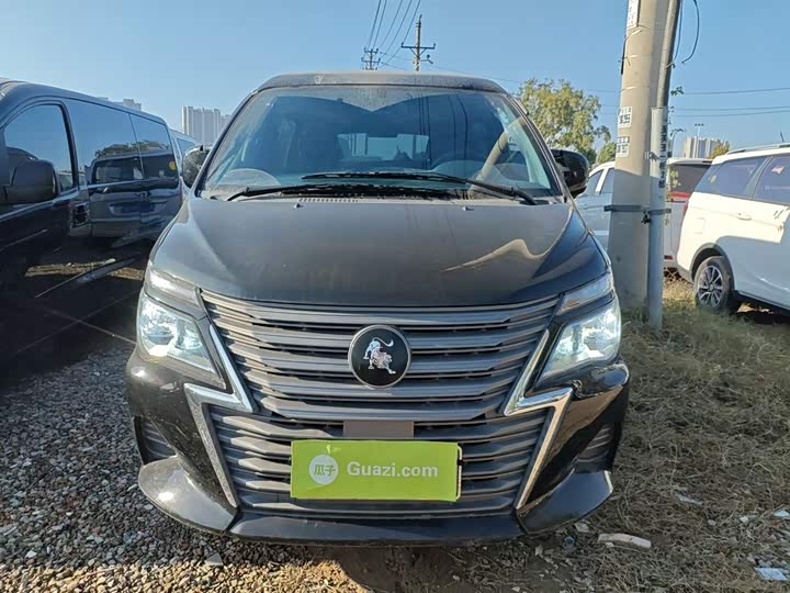 Фото 3 - Dongfeng Forthing Lingzhi M5