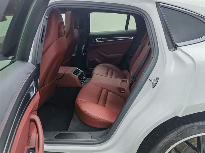 Фото 15 - Porsche Panamera Hybrid