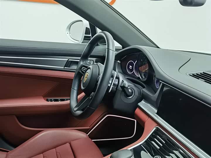 Фото 22 - Porsche Panamera Hybrid
