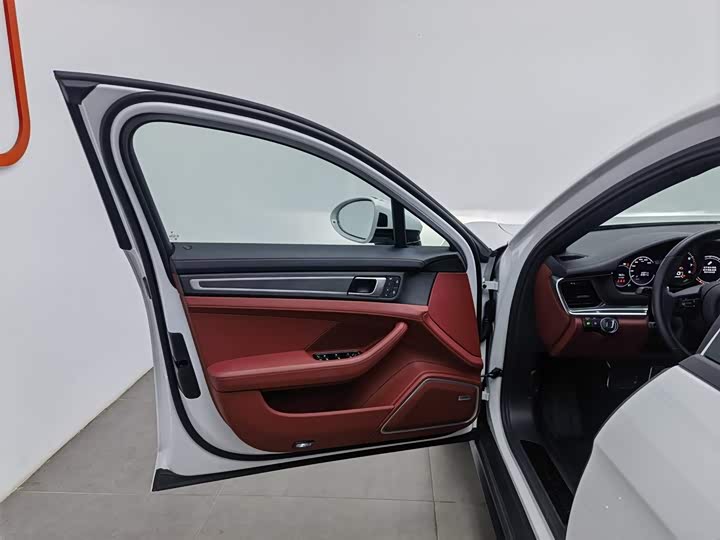 Фото 8 - Porsche Panamera Hybrid