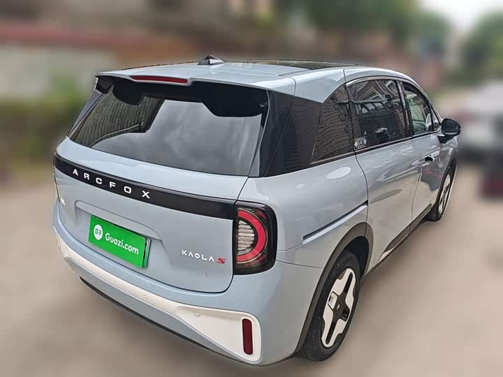 Фото 28 - BAIC Arcfox Kaola S