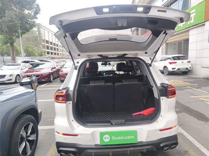 Фото 19 - Chery Tiggo 8