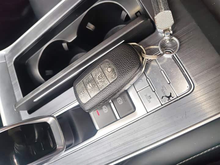 Фото 9 - Chery Tiggo 8