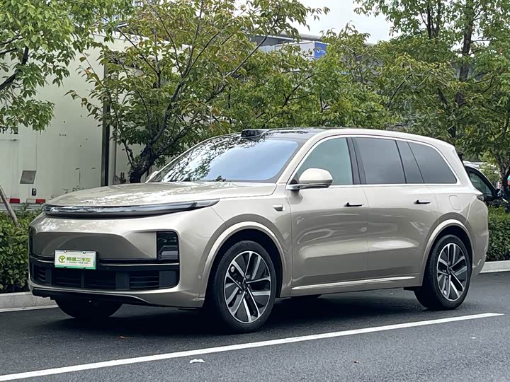 Фото 1 - LiXiang L9