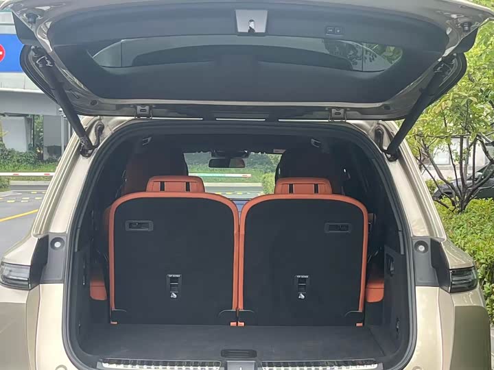 Фото 17 - LiXiang L9