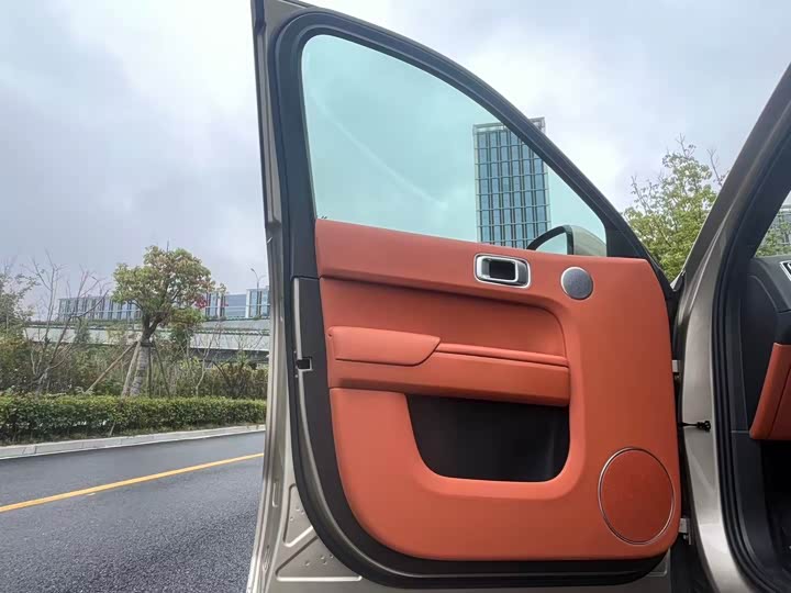 Фото 23 - LiXiang L9