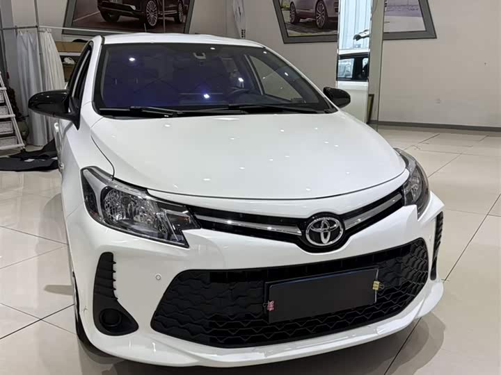 Фото 24 - Toyota Vios FS