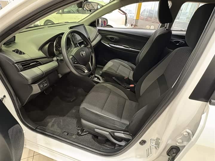 Фото 5 - Toyota Vios FS