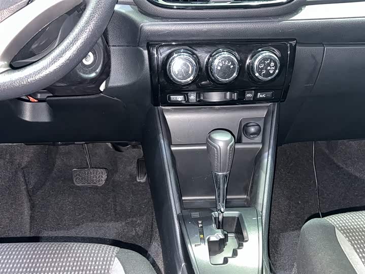 Фото 9 - Toyota Vios FS