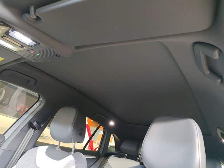 Фото 18 - Volkswagen ID.4 Crozz