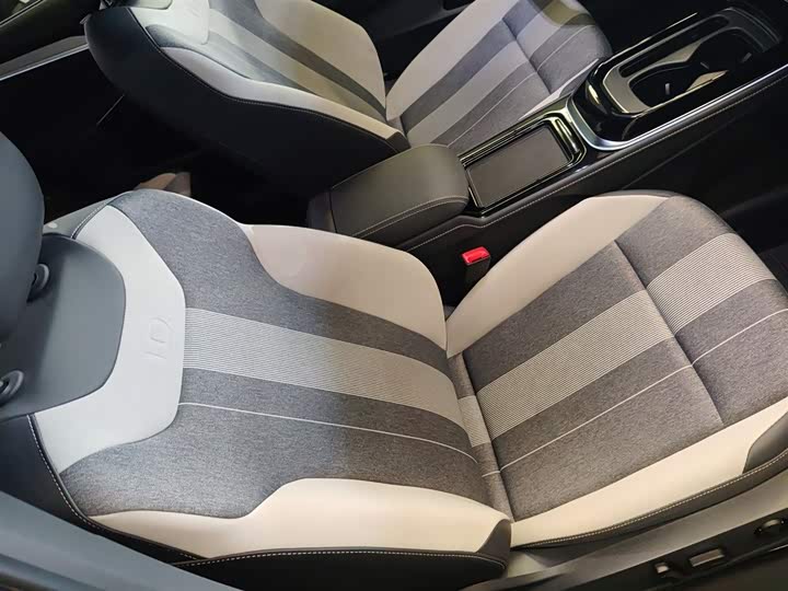 Фото 25 - Volkswagen ID.4 Crozz