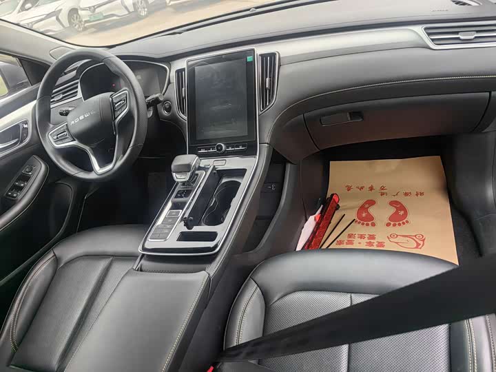 Фото 7 - Roewe i6 Max EV