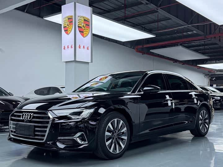 Фото 1 - Audi A6L