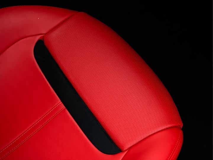 Фото 26 - Ferrari Roma