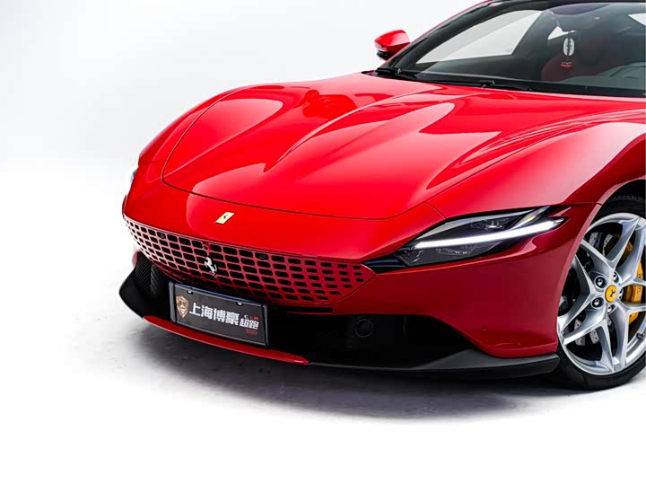 Фото 5 - Ferrari Roma