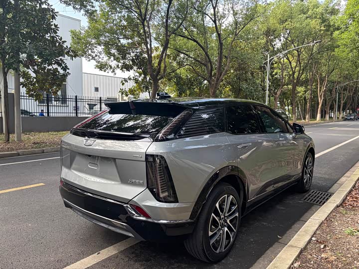 Фото 5 - Cadillac Optiq