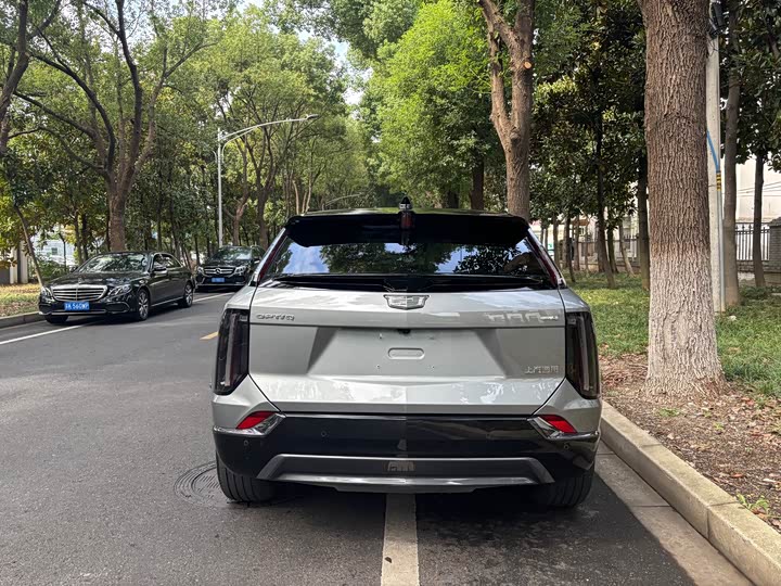 Фото 6 - Cadillac Optiq