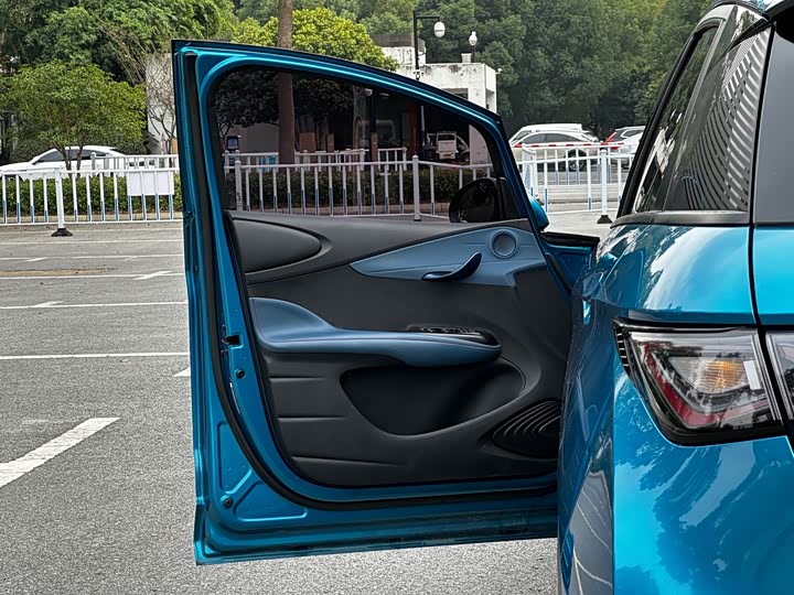 Фото 24 - BYD Dolphin