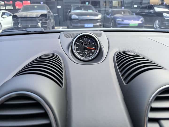 Фото 11 - Porsche 718