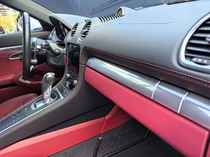 Фото 18 - Porsche 718