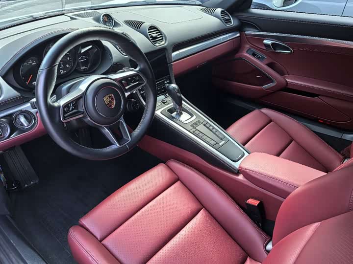 Фото 8 - Porsche 718