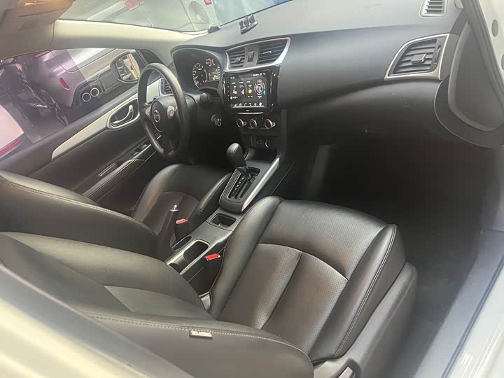 Фото 4 - Nissan Sylphy