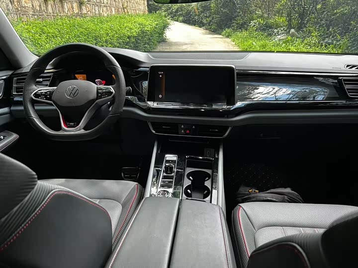 Фото 7 - Volkswagen Teramont X