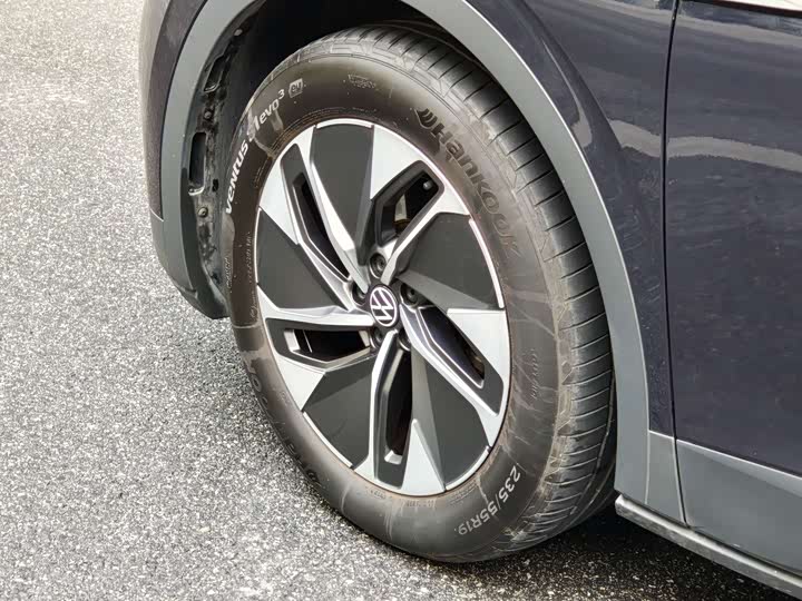 Фото 13 - Volkswagen ID.4 Crozz