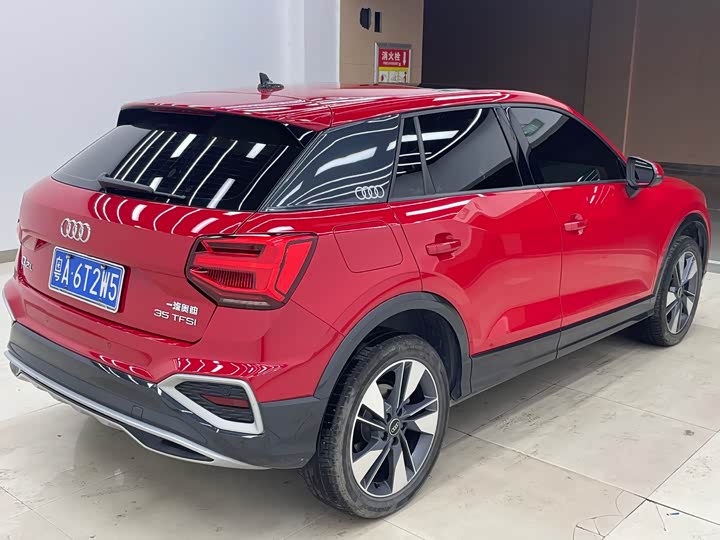 Фото 4 - Audi Q2L