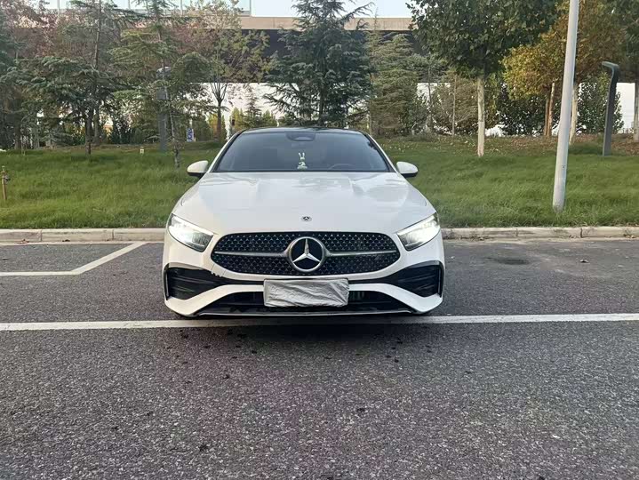 Фото 2 - Mercedes-Benz A-Class