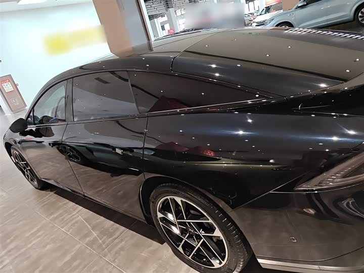 Фото 5 - XPeng F57