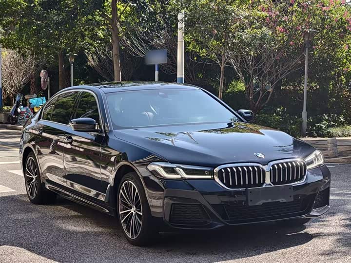 Фото 4 - BMW 5 Series