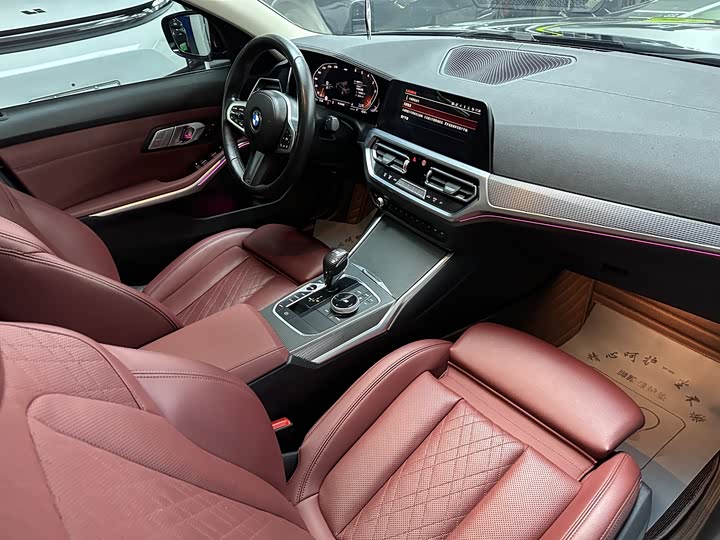 Фото 13 - BMW 3 Series