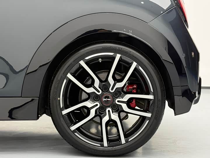 Фото 12 - Mini Mini JCW