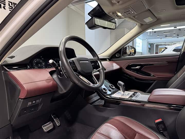 Фото 13 - Land Rover Range Rover Evoque L