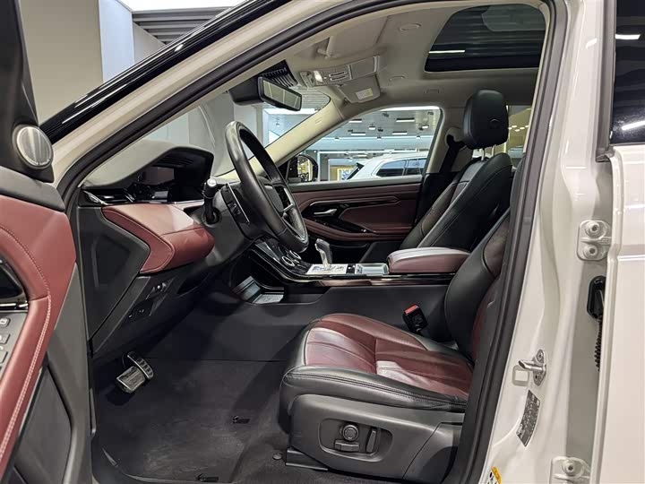 Фото 14 - Land Rover Range Rover Evoque L