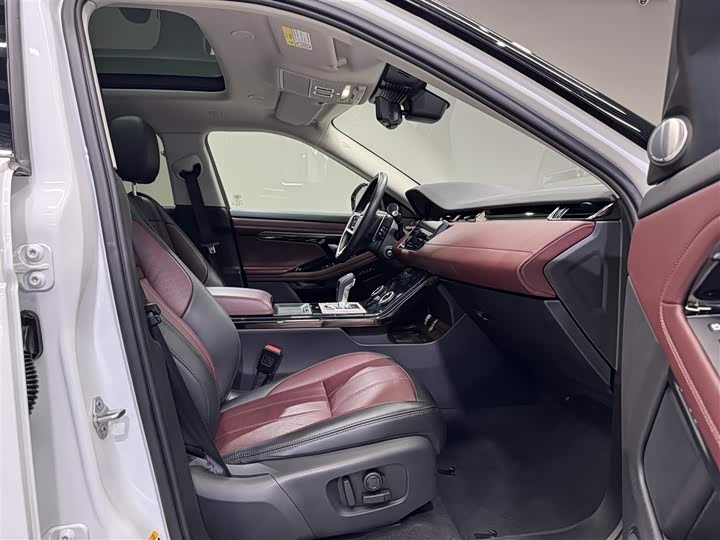 Фото 15 - Land Rover Range Rover Evoque L