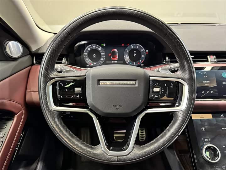 Фото 17 - Land Rover Range Rover Evoque L