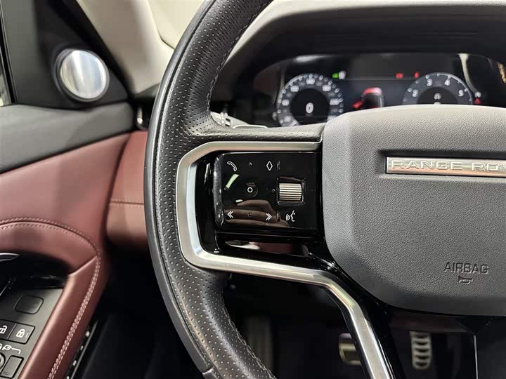 Фото 19 - Land Rover Range Rover Evoque L