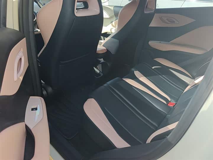 Фото 17 - BYD Seagull