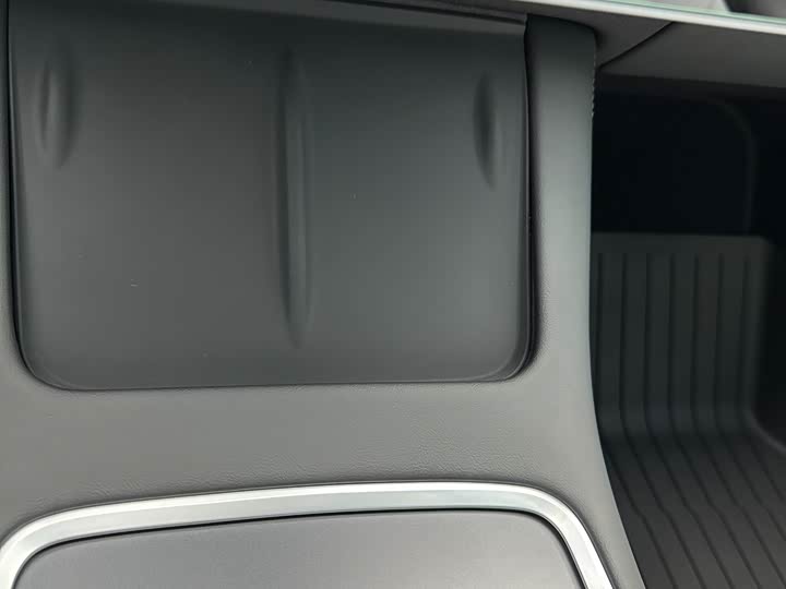 Фото 16 - Tesla Model Y