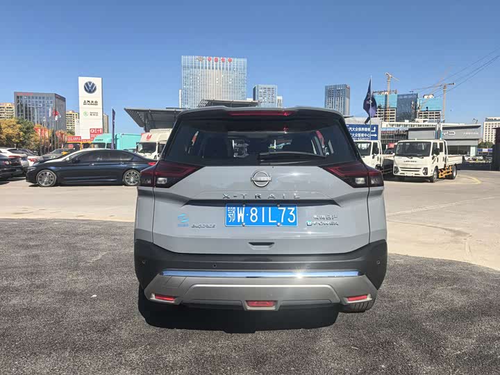 Фото 6 - Nissan X-Trail