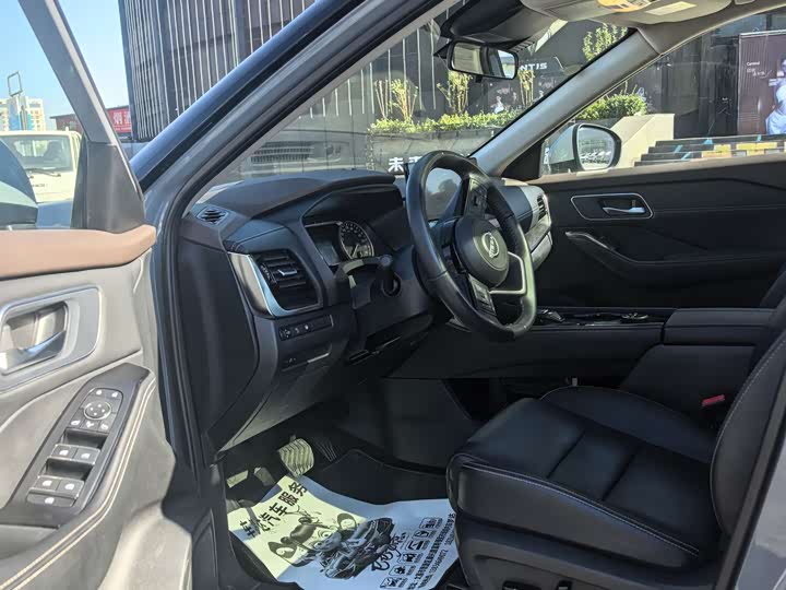 Фото 9 - Nissan X-Trail