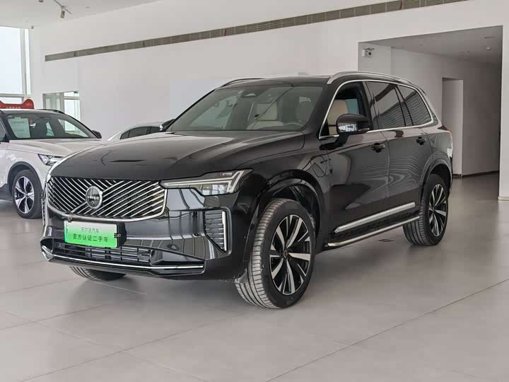 Фото 1 - Volvo XC90 Hybrid